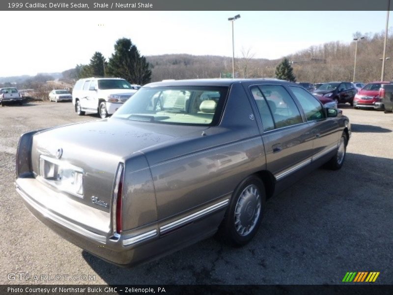 Shale / Neutral Shale 1999 Cadillac DeVille Sedan
