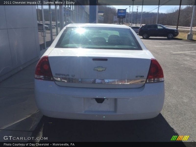 Summit White / Ebony 2011 Chevrolet Impala LT