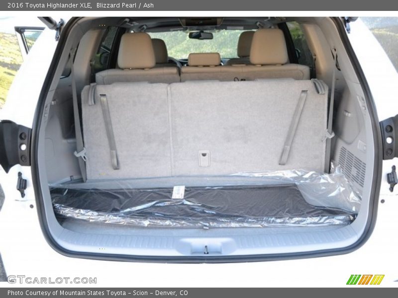 Blizzard Pearl / Ash 2016 Toyota Highlander XLE