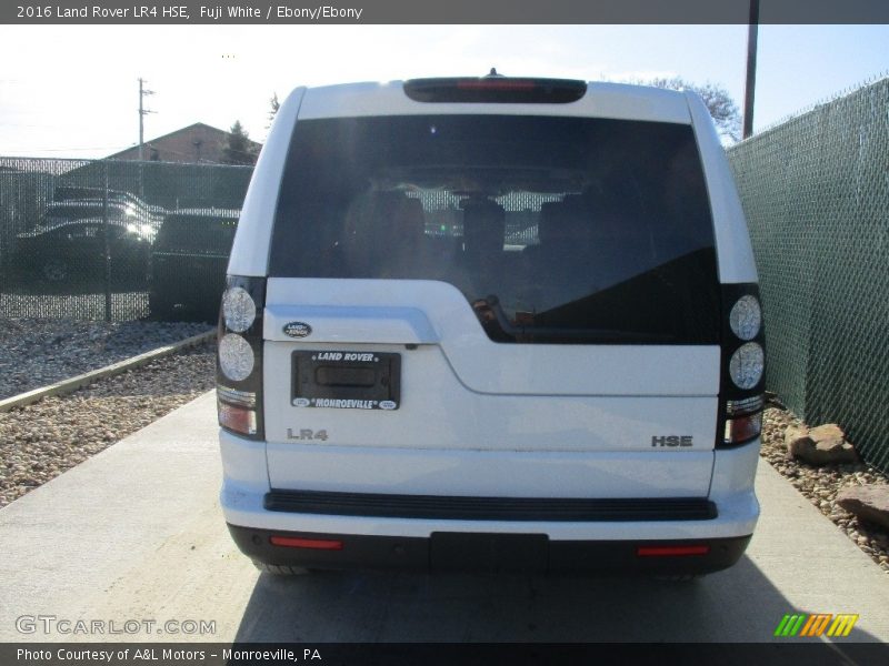Fuji White / Ebony/Ebony 2016 Land Rover LR4 HSE