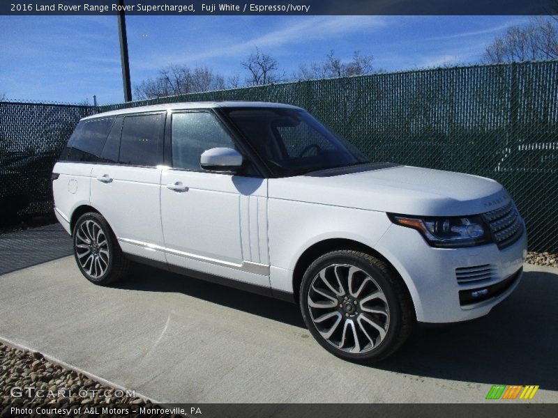 Fuji White / Espresso/Ivory 2016 Land Rover Range Rover Supercharged