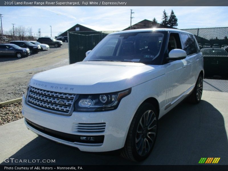 Fuji White / Espresso/Ivory 2016 Land Rover Range Rover Supercharged