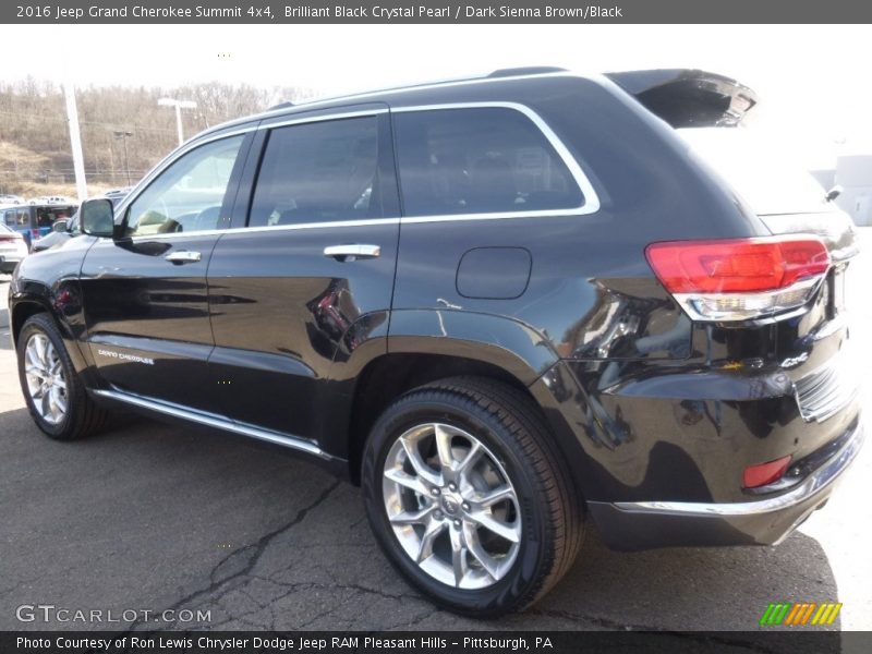 Brilliant Black Crystal Pearl / Dark Sienna Brown/Black 2016 Jeep Grand Cherokee Summit 4x4