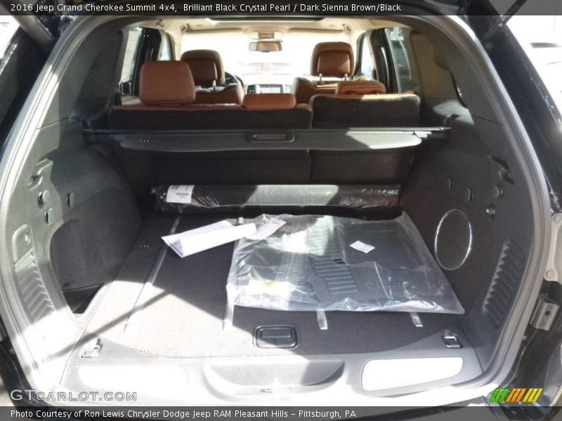 Brilliant Black Crystal Pearl / Dark Sienna Brown/Black 2016 Jeep Grand Cherokee Summit 4x4