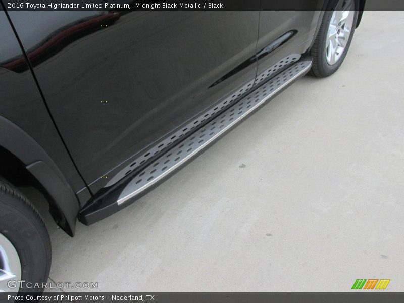 Midnight Black Metallic / Black 2016 Toyota Highlander Limited Platinum