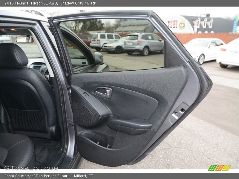 Shadow Gray / Black 2015 Hyundai Tucson SE AWD