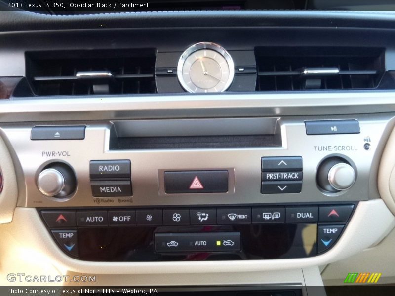 Obsidian Black / Parchment 2013 Lexus ES 350