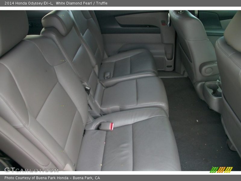 White Diamond Pearl / Truffle 2014 Honda Odyssey EX-L