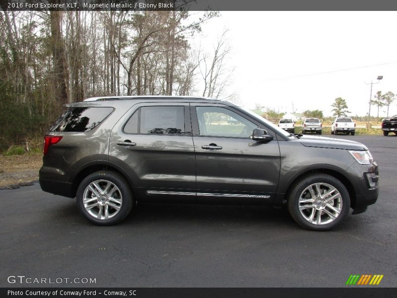 Magnetic Metallic / Ebony Black 2016 Ford Explorer XLT