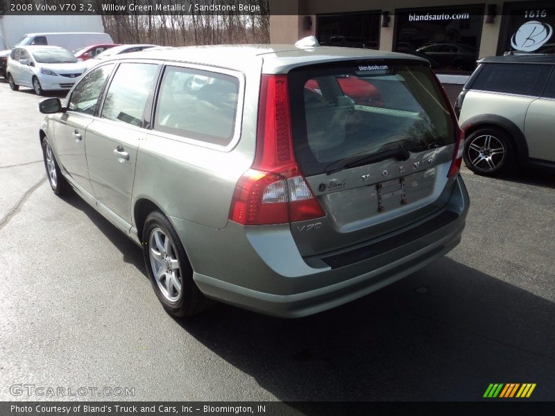 Willow Green Metallic / Sandstone Beige 2008 Volvo V70 3.2