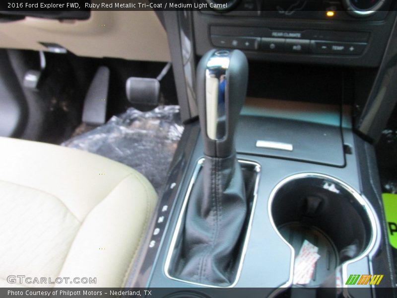 Ruby Red Metallic Tri-Coat / Medium Light Camel 2016 Ford Explorer FWD