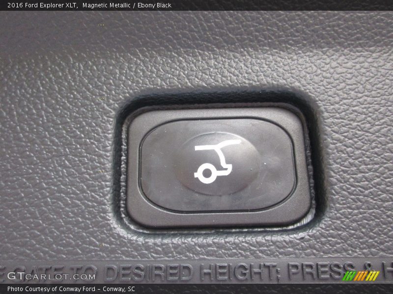 Magnetic Metallic / Ebony Black 2016 Ford Explorer XLT