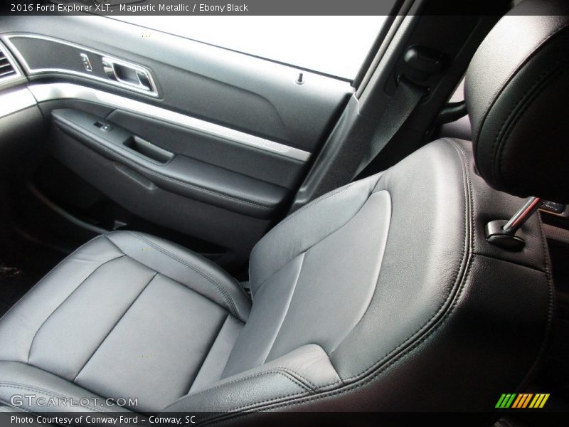 Magnetic Metallic / Ebony Black 2016 Ford Explorer XLT