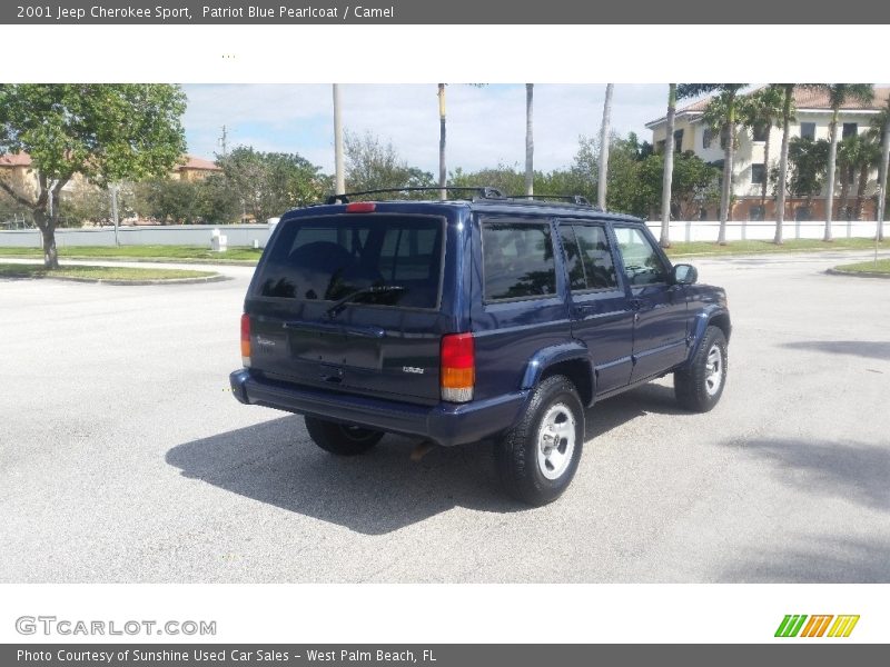 Patriot Blue Pearlcoat / Camel 2001 Jeep Cherokee Sport