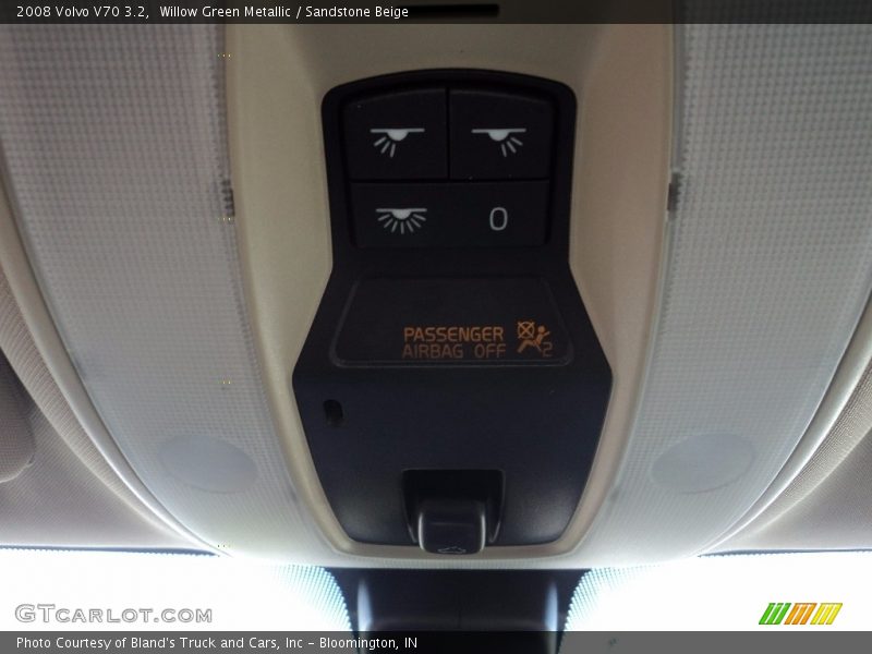 Willow Green Metallic / Sandstone Beige 2008 Volvo V70 3.2