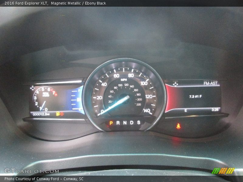 Magnetic Metallic / Ebony Black 2016 Ford Explorer XLT