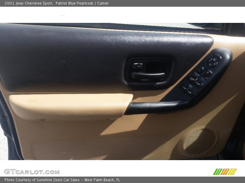 Patriot Blue Pearlcoat / Camel 2001 Jeep Cherokee Sport