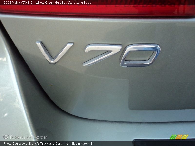 Willow Green Metallic / Sandstone Beige 2008 Volvo V70 3.2