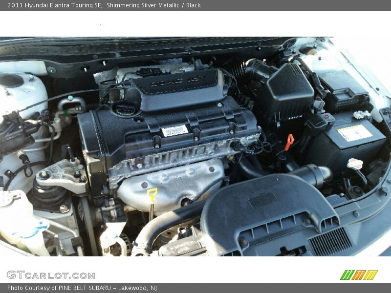 Shimmering Silver Metallic / Black 2011 Hyundai Elantra Touring SE