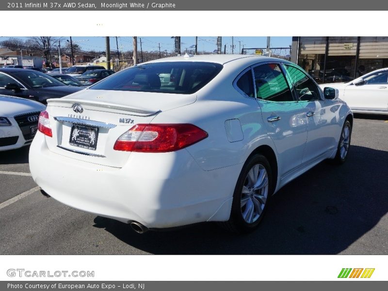 Moonlight White / Graphite 2011 Infiniti M 37x AWD Sedan