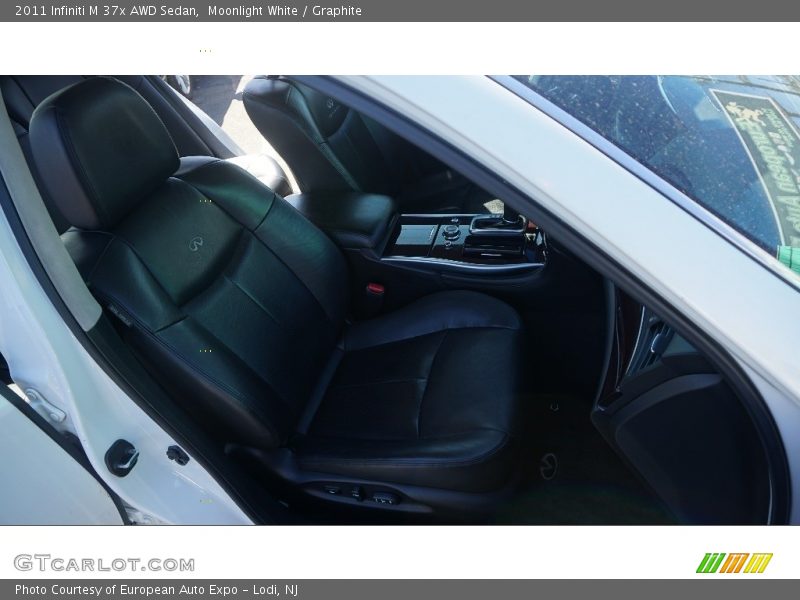 Moonlight White / Graphite 2011 Infiniti M 37x AWD Sedan