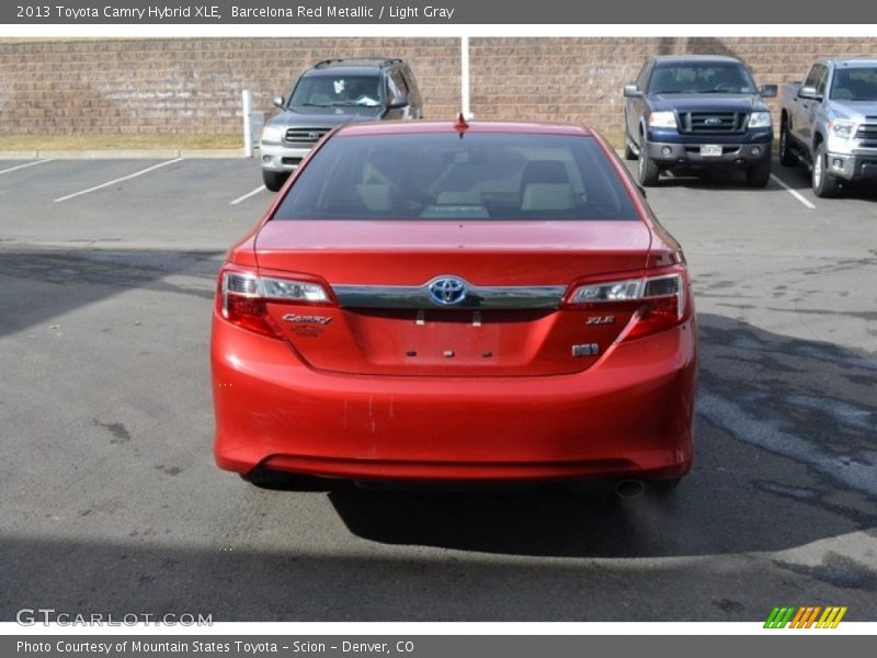 Barcelona Red Metallic / Light Gray 2013 Toyota Camry Hybrid XLE