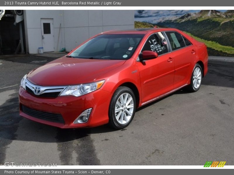 Barcelona Red Metallic / Light Gray 2013 Toyota Camry Hybrid XLE