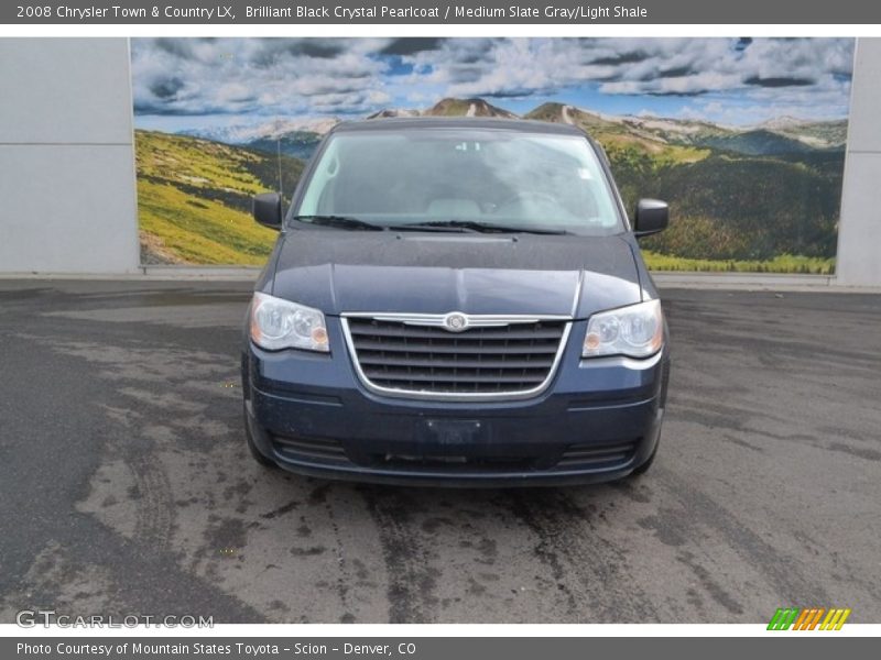 Brilliant Black Crystal Pearlcoat / Medium Slate Gray/Light Shale 2008 Chrysler Town & Country LX