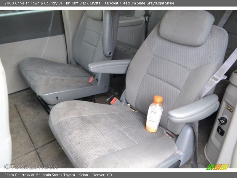 Brilliant Black Crystal Pearlcoat / Medium Slate Gray/Light Shale 2008 Chrysler Town & Country LX