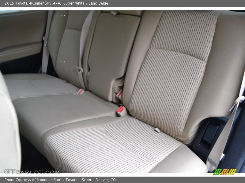 Super White / Sand Beige 2015 Toyota 4Runner SR5 4x4