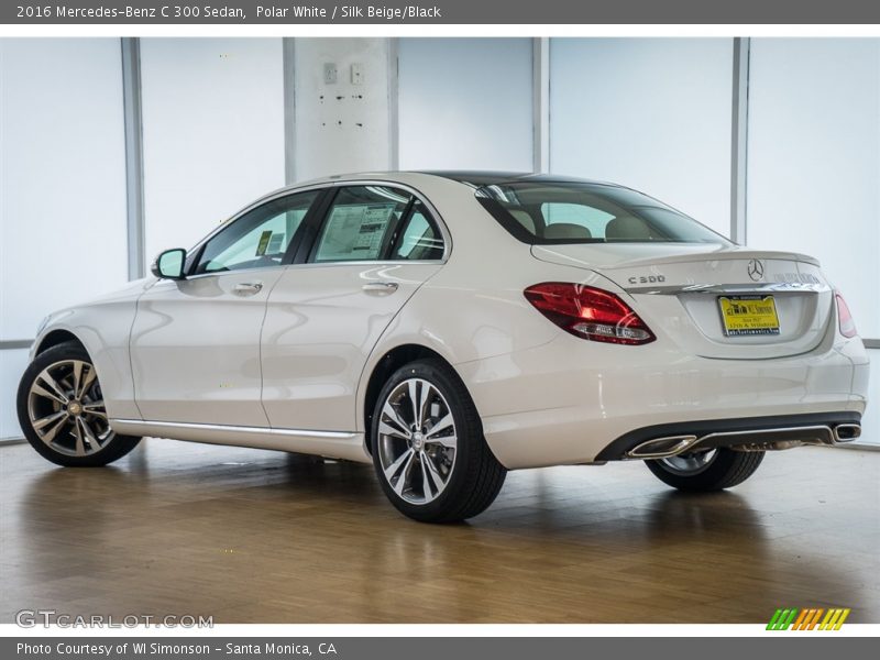 Polar White / Silk Beige/Black 2016 Mercedes-Benz C 300 Sedan