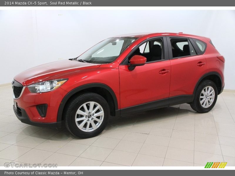 Front 3/4 View of 2014 CX-5 Sport