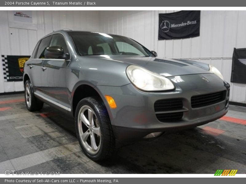 Titanium Metallic / Black 2004 Porsche Cayenne S