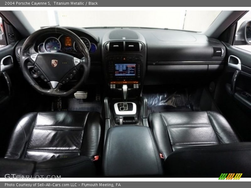 Titanium Metallic / Black 2004 Porsche Cayenne S