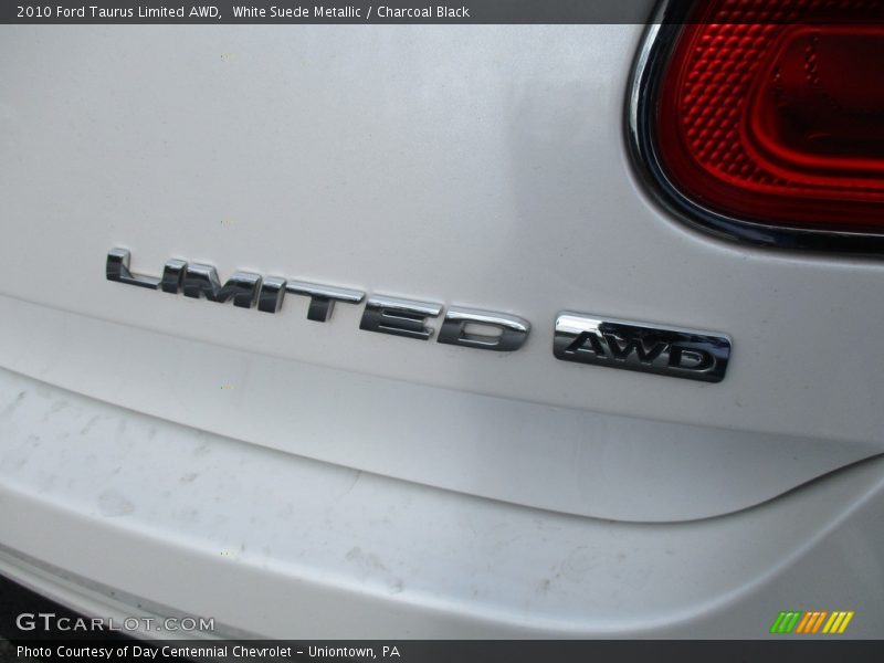 White Suede Metallic / Charcoal Black 2010 Ford Taurus Limited AWD
