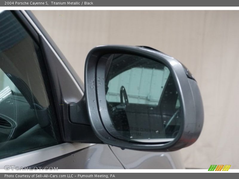 Titanium Metallic / Black 2004 Porsche Cayenne S