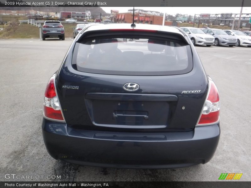 Charcoal Gray / Black 2009 Hyundai Accent GS 3 Door