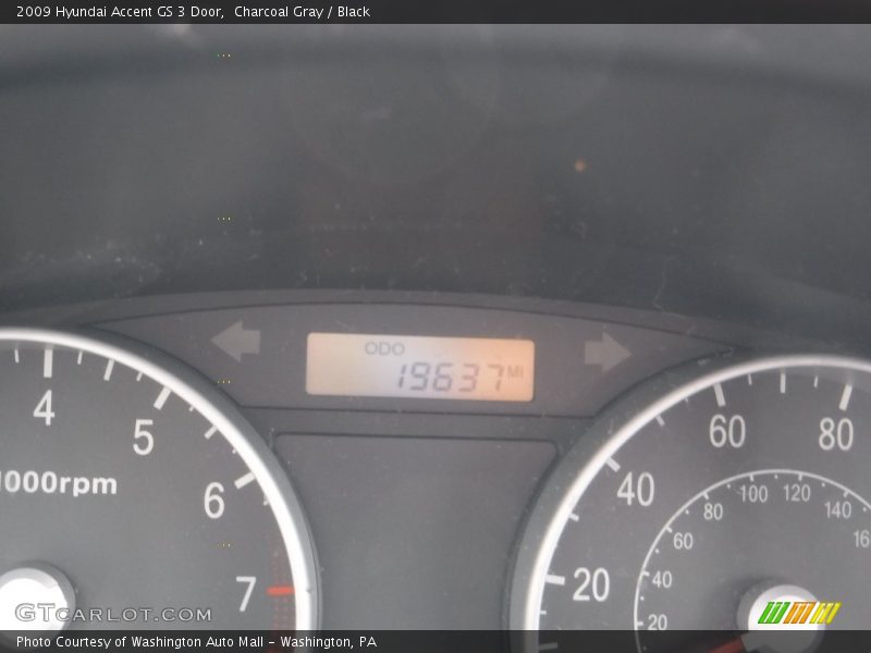 Charcoal Gray / Black 2009 Hyundai Accent GS 3 Door