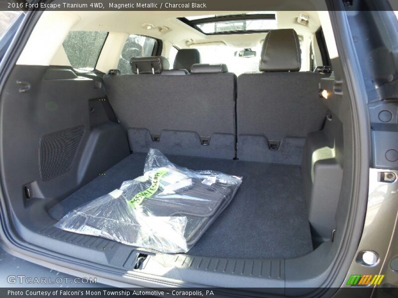 Magnetic Metallic / Charcoal Black 2016 Ford Escape Titanium 4WD