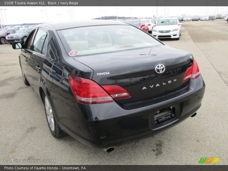 Black / Ivory Beige 2008 Toyota Avalon XLS