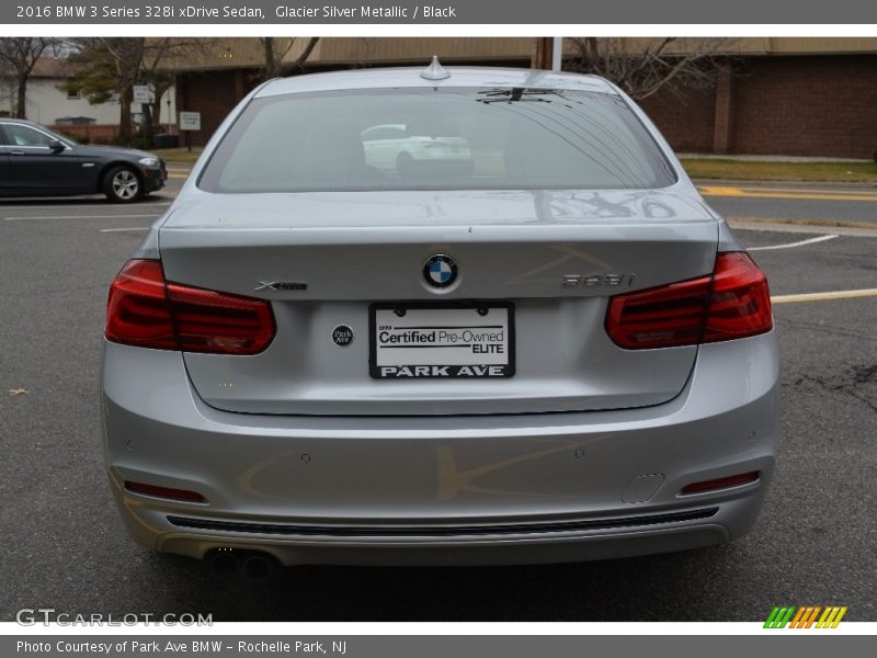 Glacier Silver Metallic / Black 2016 BMW 3 Series 328i xDrive Sedan