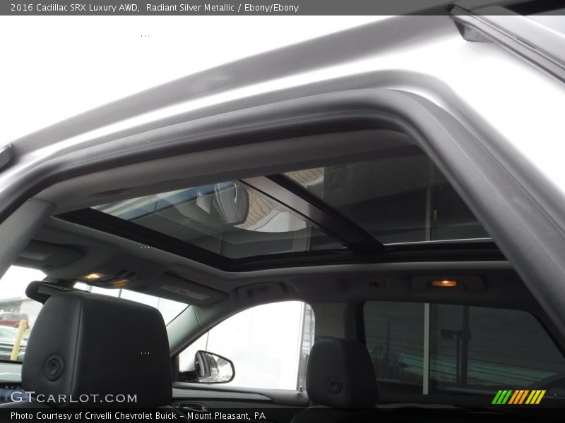 Radiant Silver Metallic / Ebony/Ebony 2016 Cadillac SRX Luxury AWD
