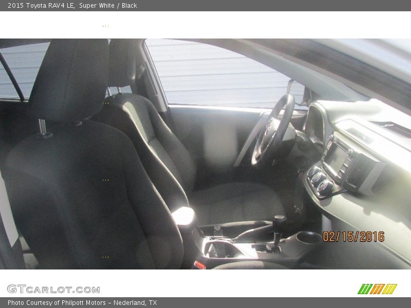 Super White / Black 2015 Toyota RAV4 LE