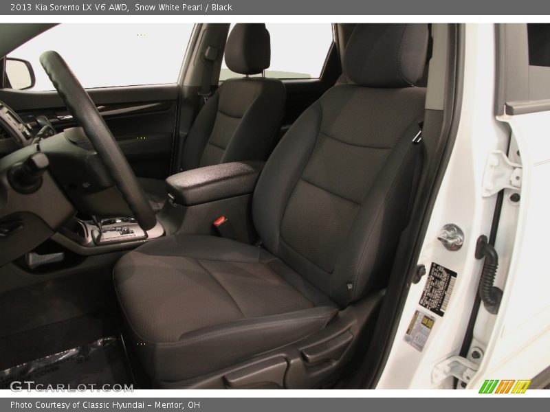 Snow White Pearl / Black 2013 Kia Sorento LX V6 AWD