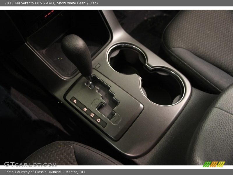 Snow White Pearl / Black 2013 Kia Sorento LX V6 AWD