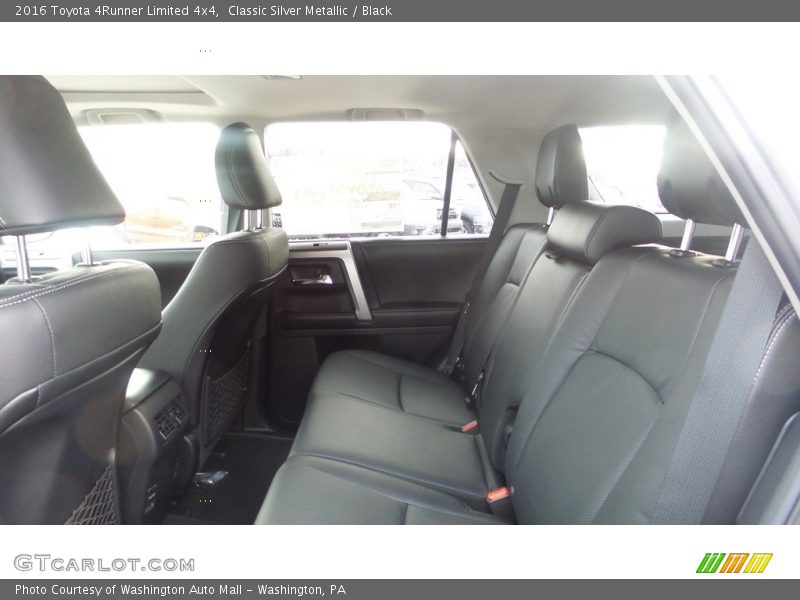 Classic Silver Metallic / Black 2016 Toyota 4Runner Limited 4x4