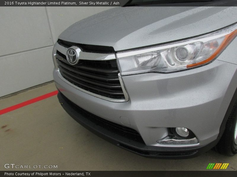Silver Sky Metallic / Ash 2016 Toyota Highlander Limited Platinum