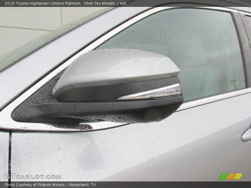 Silver Sky Metallic / Ash 2016 Toyota Highlander Limited Platinum