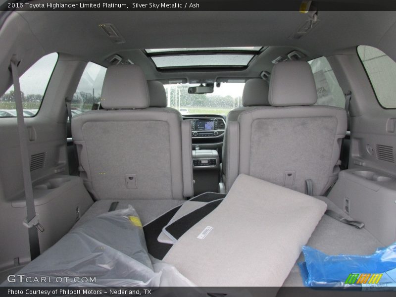 Silver Sky Metallic / Ash 2016 Toyota Highlander Limited Platinum