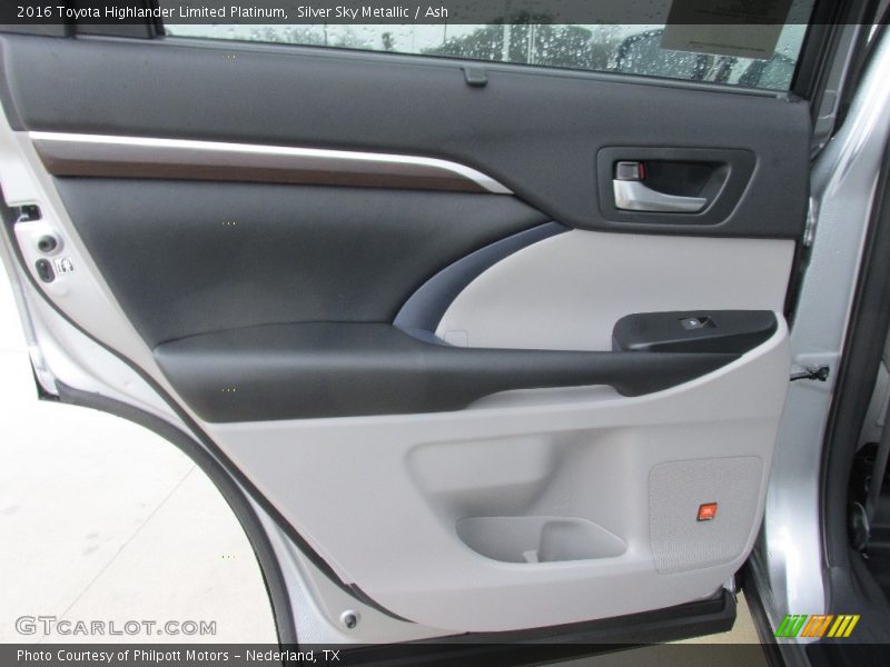 Silver Sky Metallic / Ash 2016 Toyota Highlander Limited Platinum